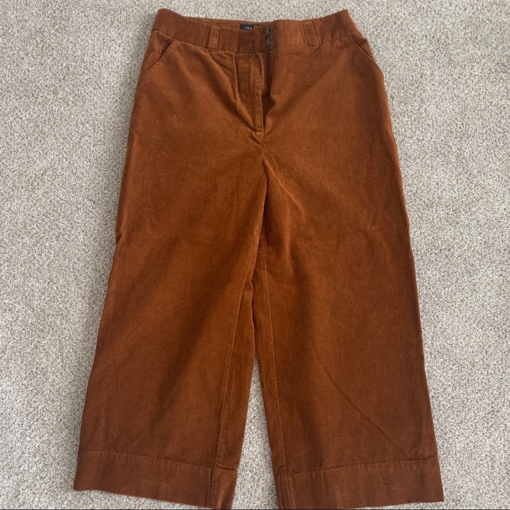 Corduroy crop pants